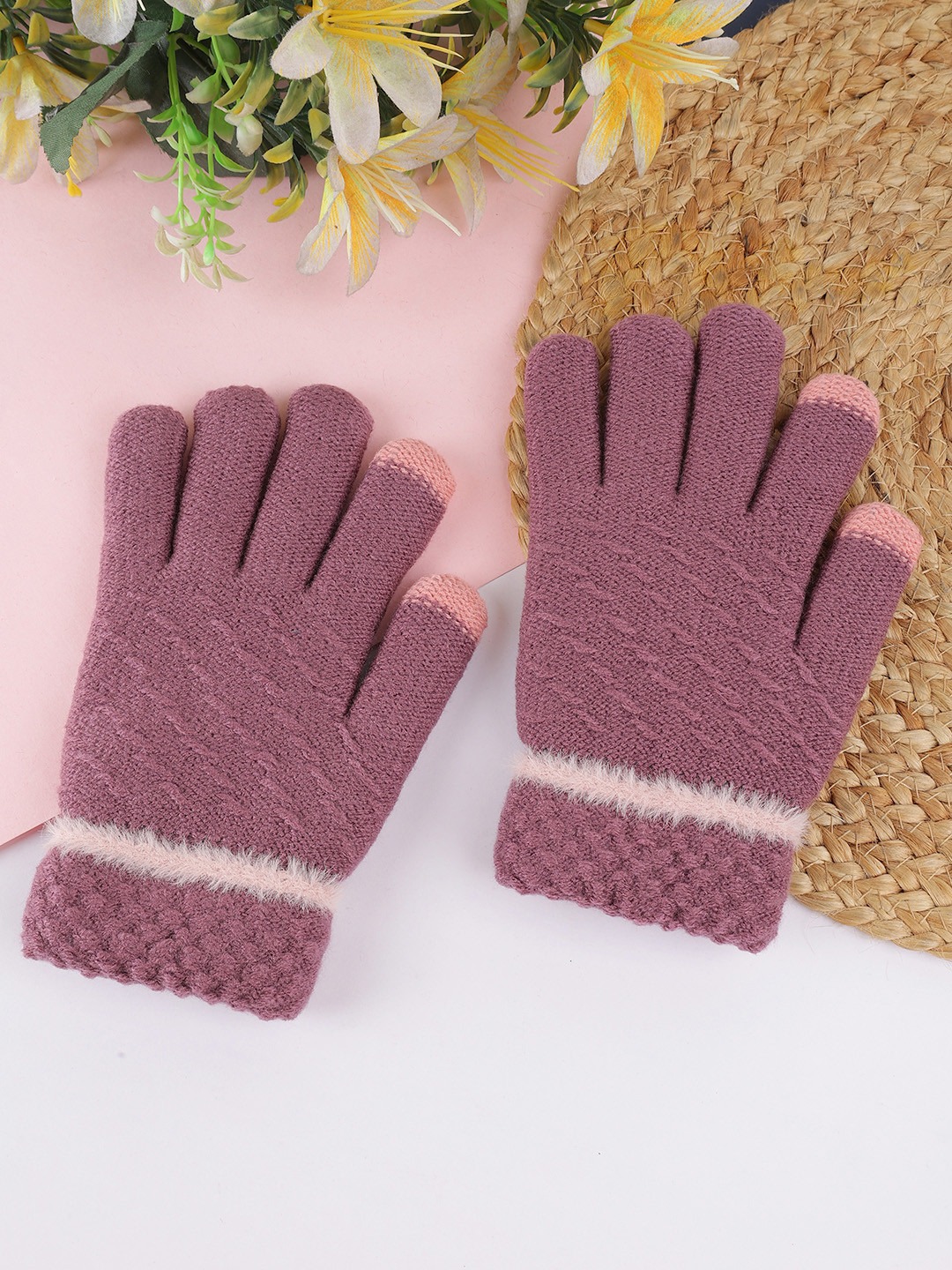 ELLIS Adults Patterned Acrylic Touchscreen Gloves