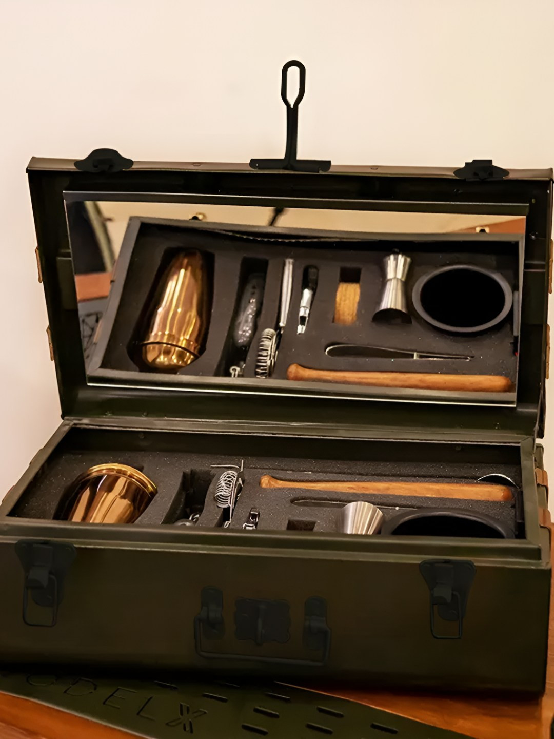 Haus of Bars Green with Dark Tan Leather Stripe SpeedX Portable Trunk Bar with Accessories