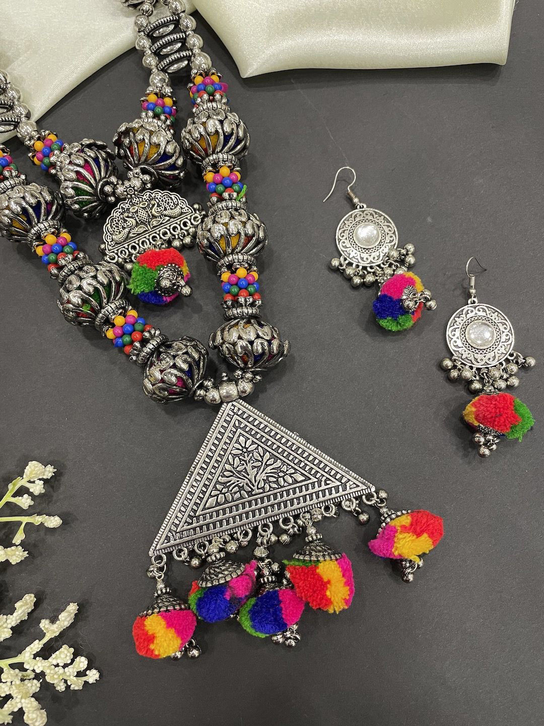 Digital Dress Room Silver Plated Beaded Studded Pom Pom Design Necklace & Earrings