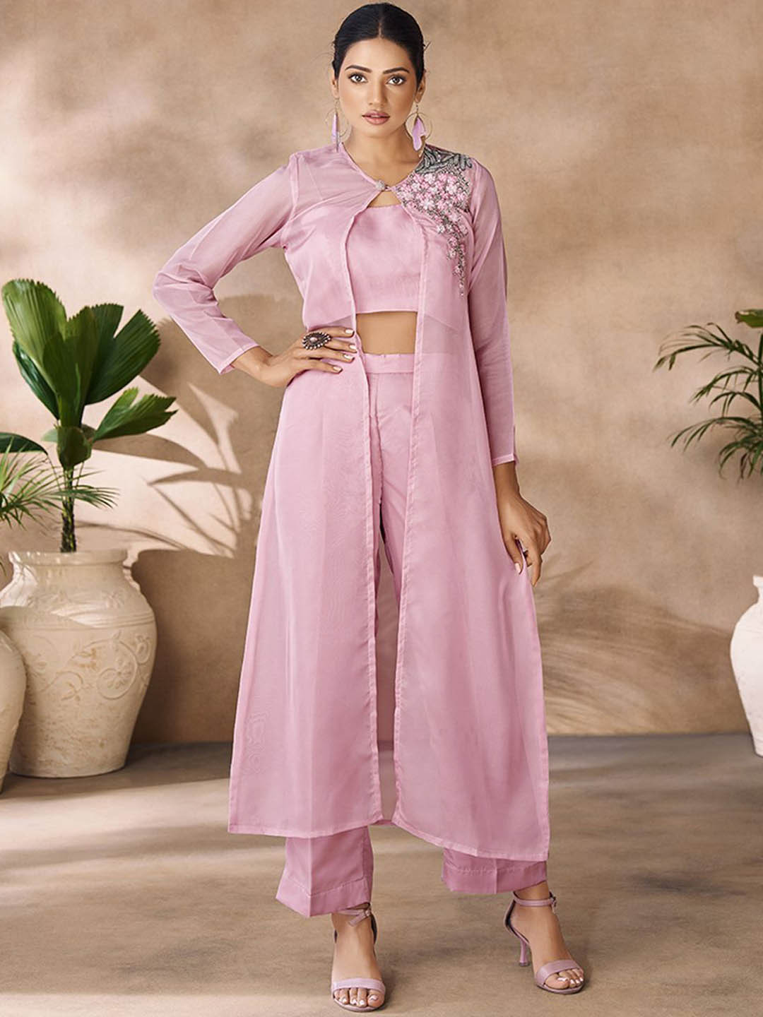 Fusionic Shoulder Straps Neck Sleeveless Top With Trouser With Shrug