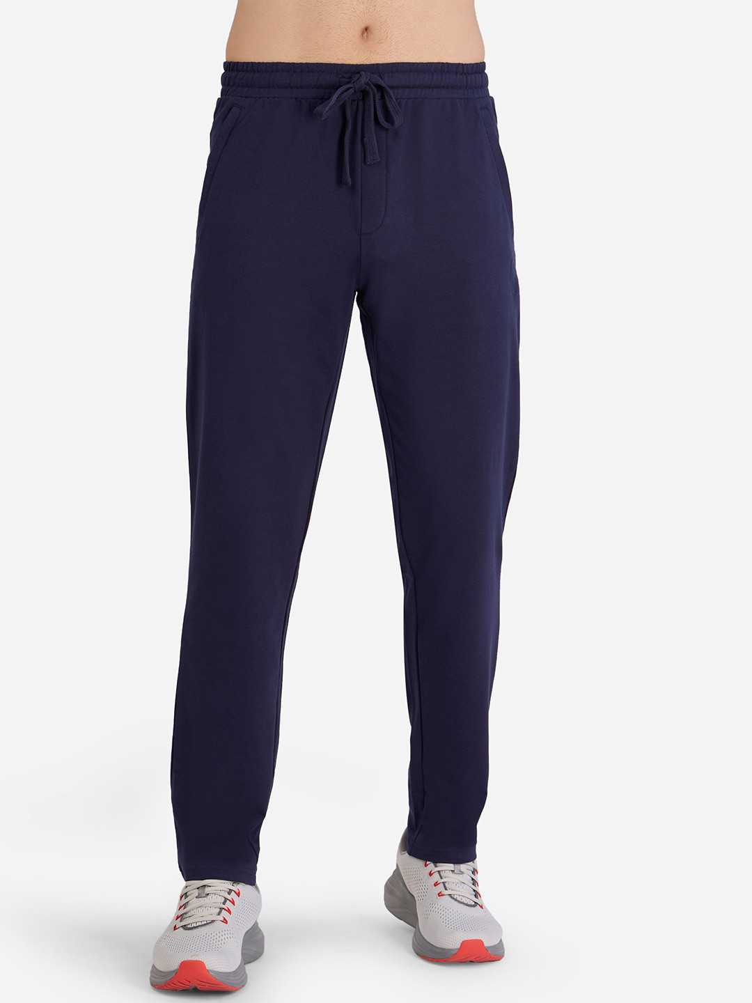 Skechers ACTIVE WOVEN Men Mid Rise Regular Fit Track Pants