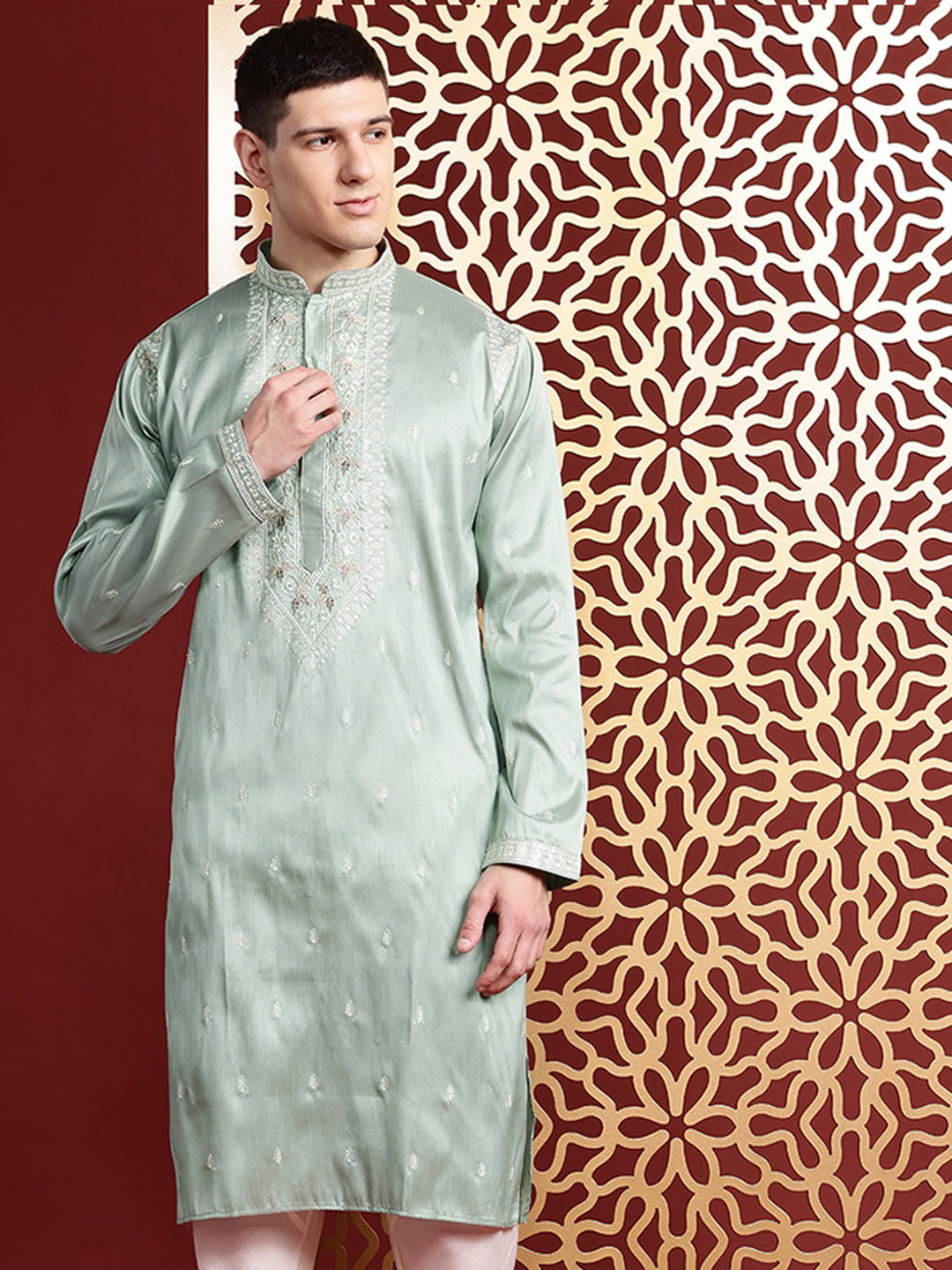 MANQ Floral Embroidered Mandarin Collar Sequins Straight Kurta