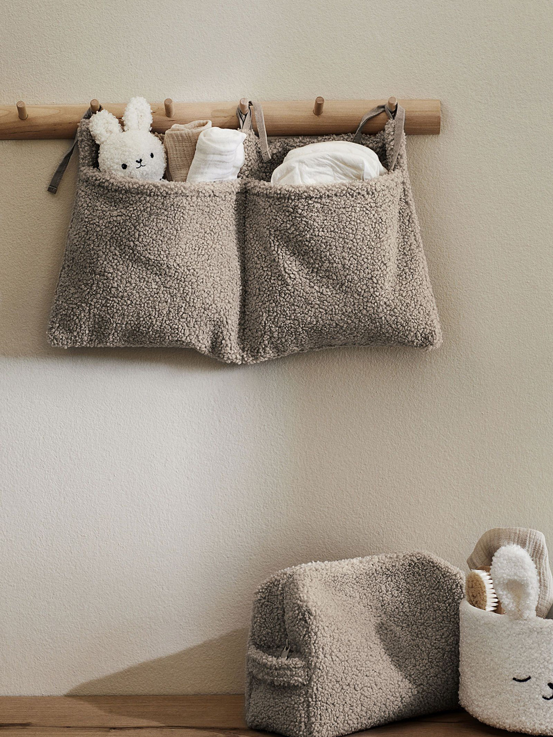 H&M Boys Fluffy Wall-Hanging Storage Basket