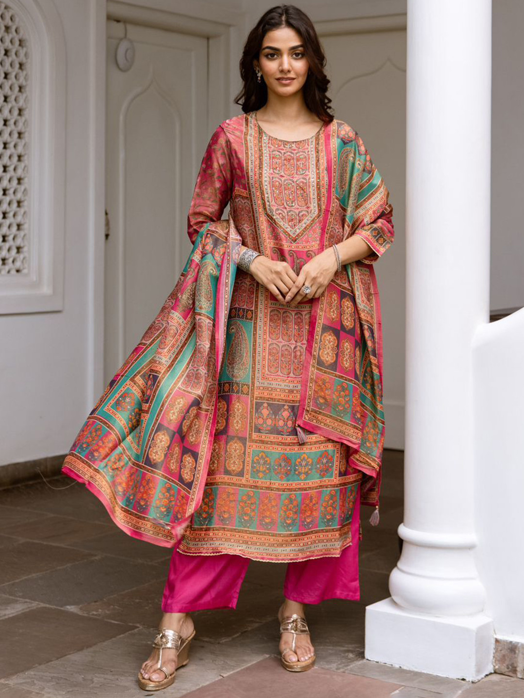 Anouk Pink Ethnic Motifs Kalamkari Printed Sequinned Organza Kurta with Palazzo & Dupatta