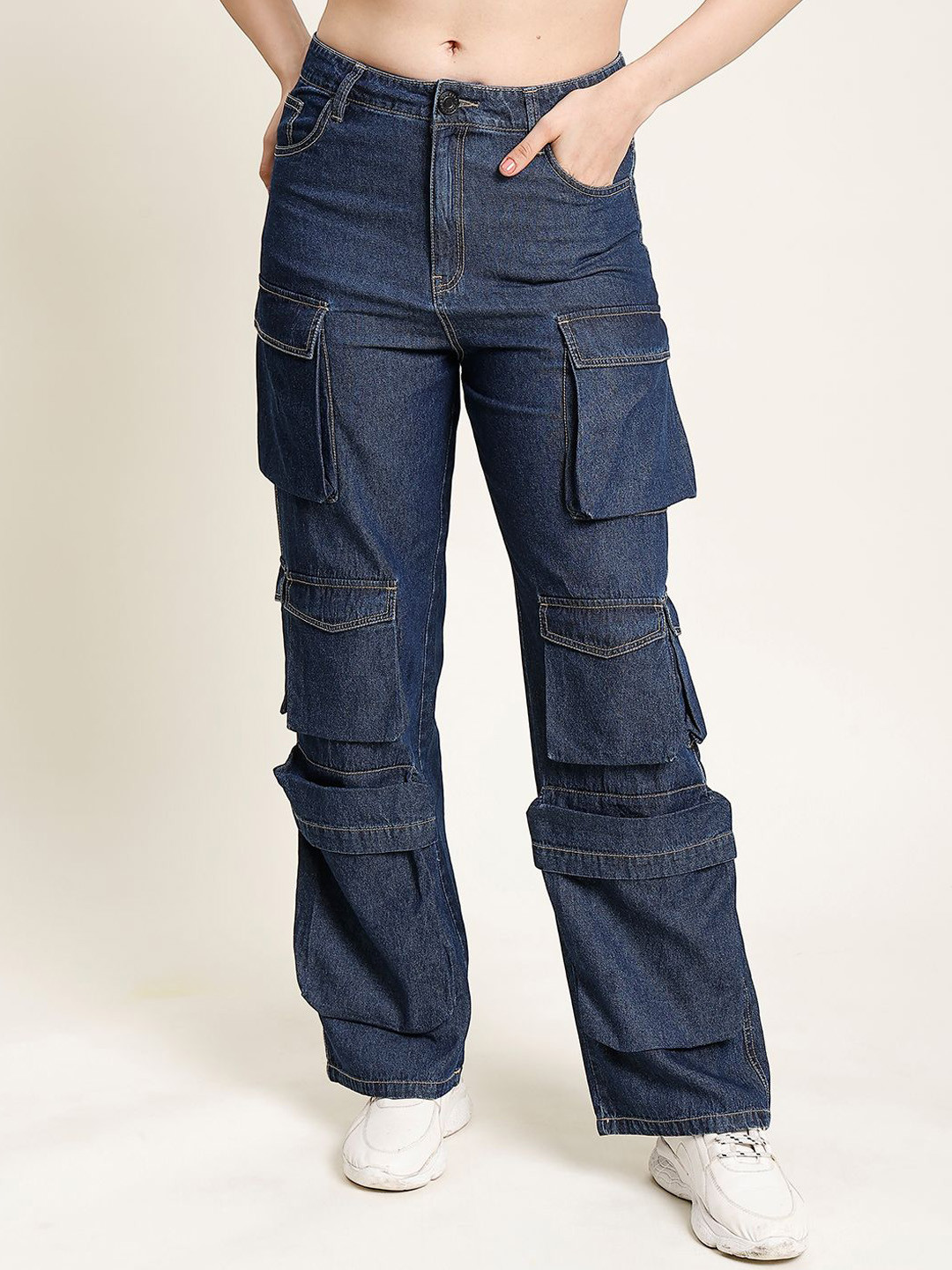 Bene Kleed Women Straight Fit High-Rise Multi Cargo Pocket Jeans