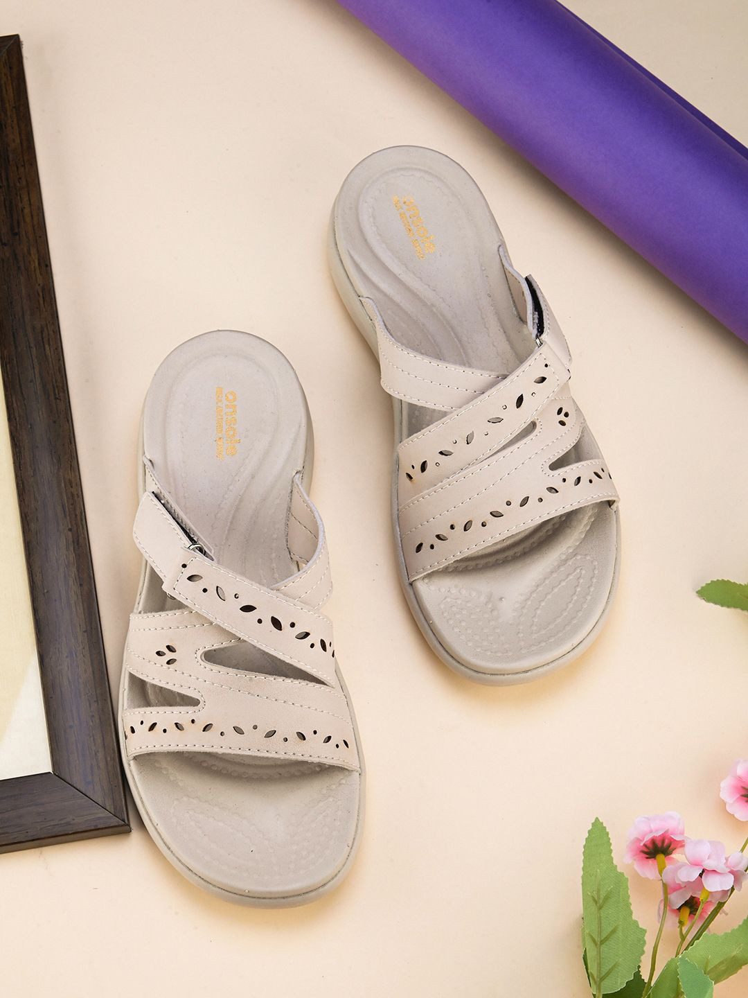 ONSOLE Women Lightweight Open Toe Flats