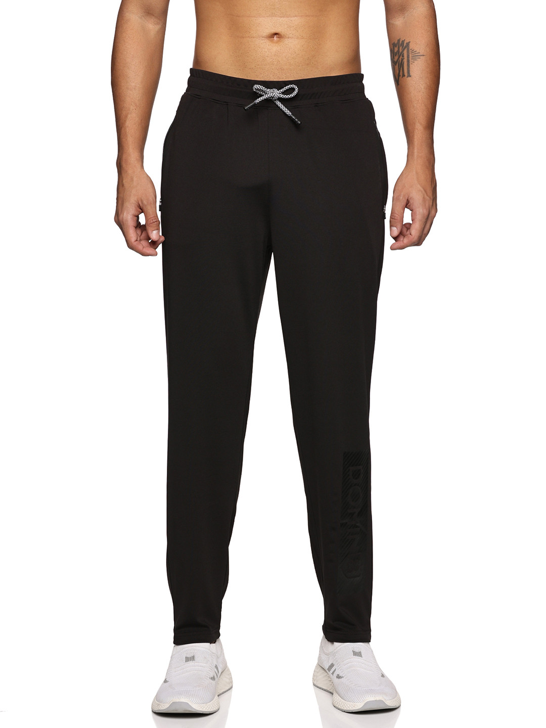 Domin8 Men Side Pocket With Zipper Closing & Drawstring Track Pant