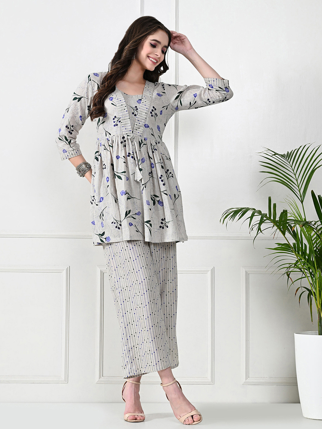 Laado - Pamper Yourself Square Neck Printed Pure Cotton Tunic With Palazzo
