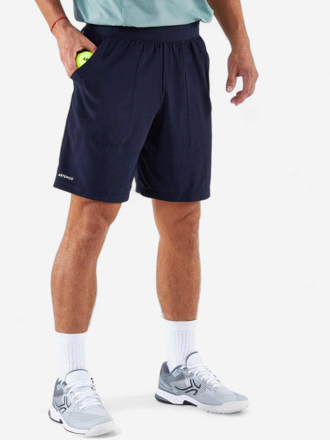 Decathlon  Regular Fit Breathable Light Weight And Ball Carrying Tennis Shorts