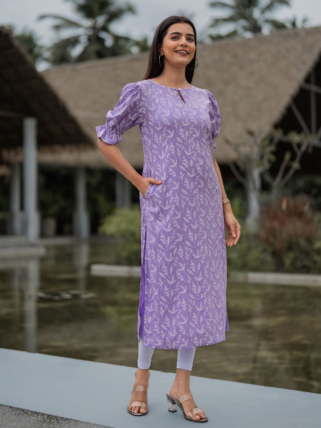HAY Floral Printed Keyhole Neck Puff Sleeves Straight Kurta