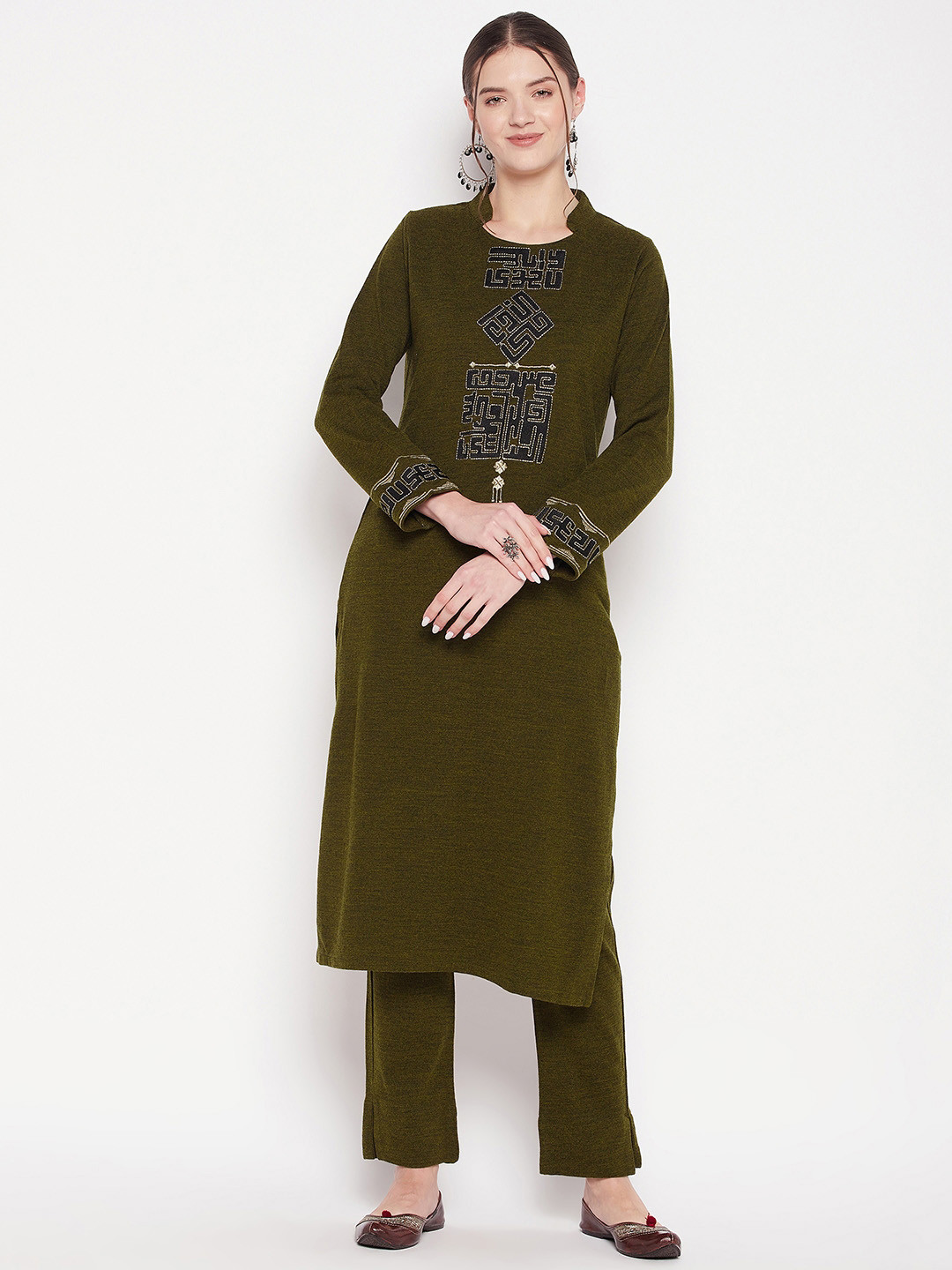 Zigo Winter Wear Embroidered Regular Thread Work Pure Wool Straight Kurta with Palazzos