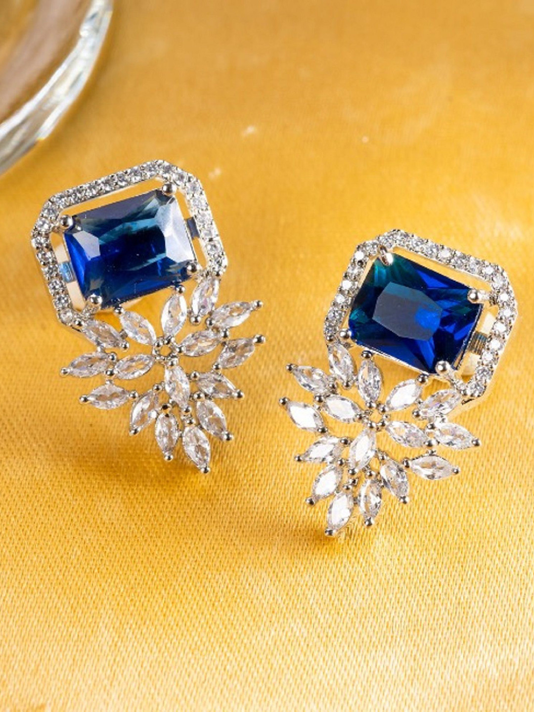 PUTSTYLE Silver-Plated Square Marquis American Diamond Stone Studded Studs