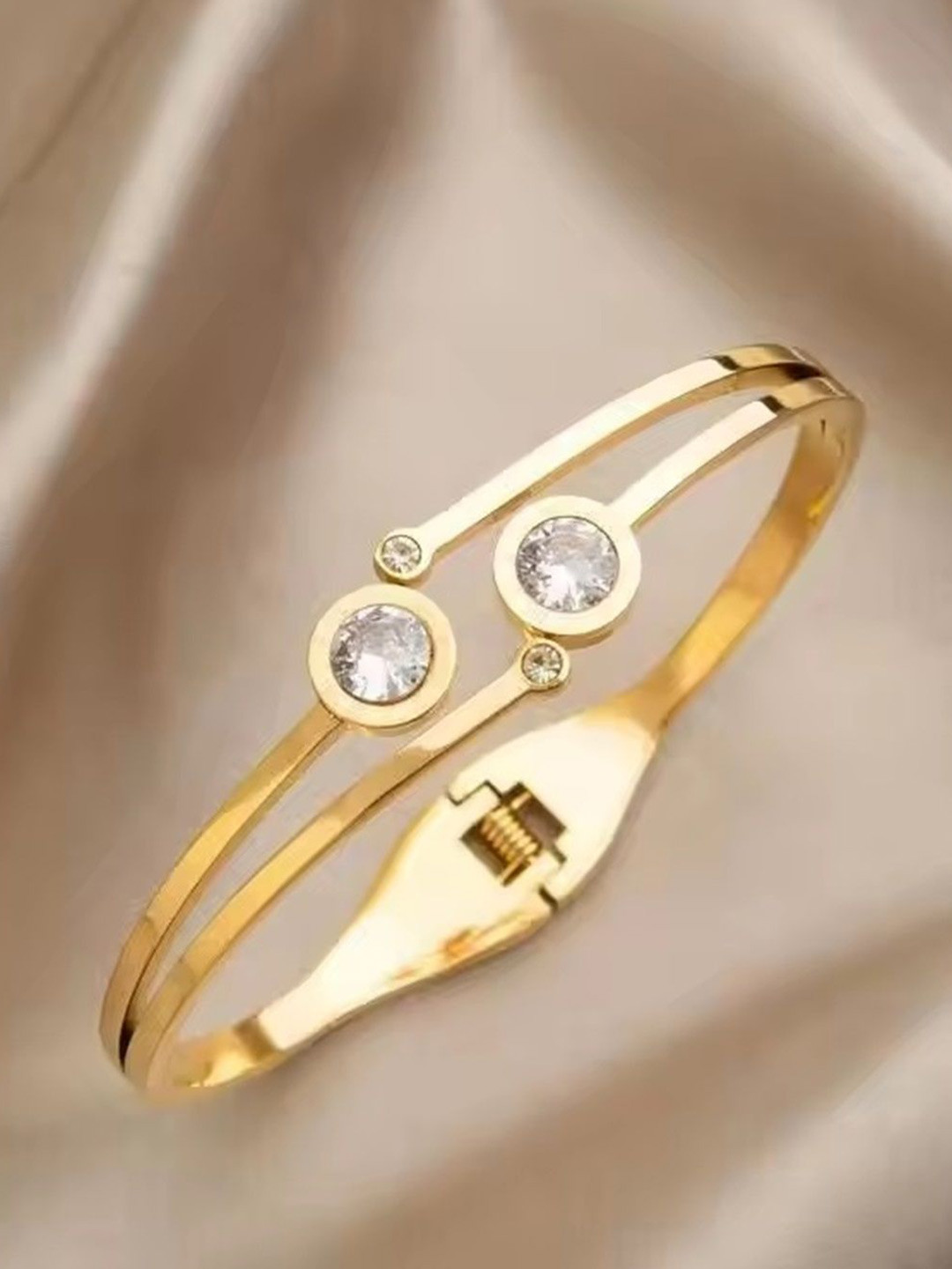 WATCHSTAR Gold-Plated Stainless Steel Crystals Studded Bangle-Style Bracelet