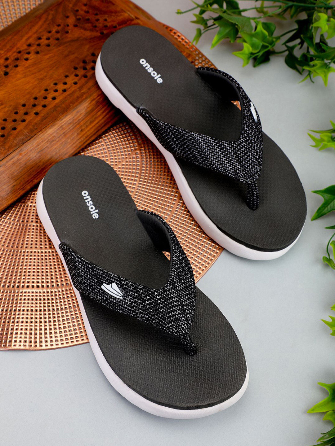 ONSOLE Women Slip-On