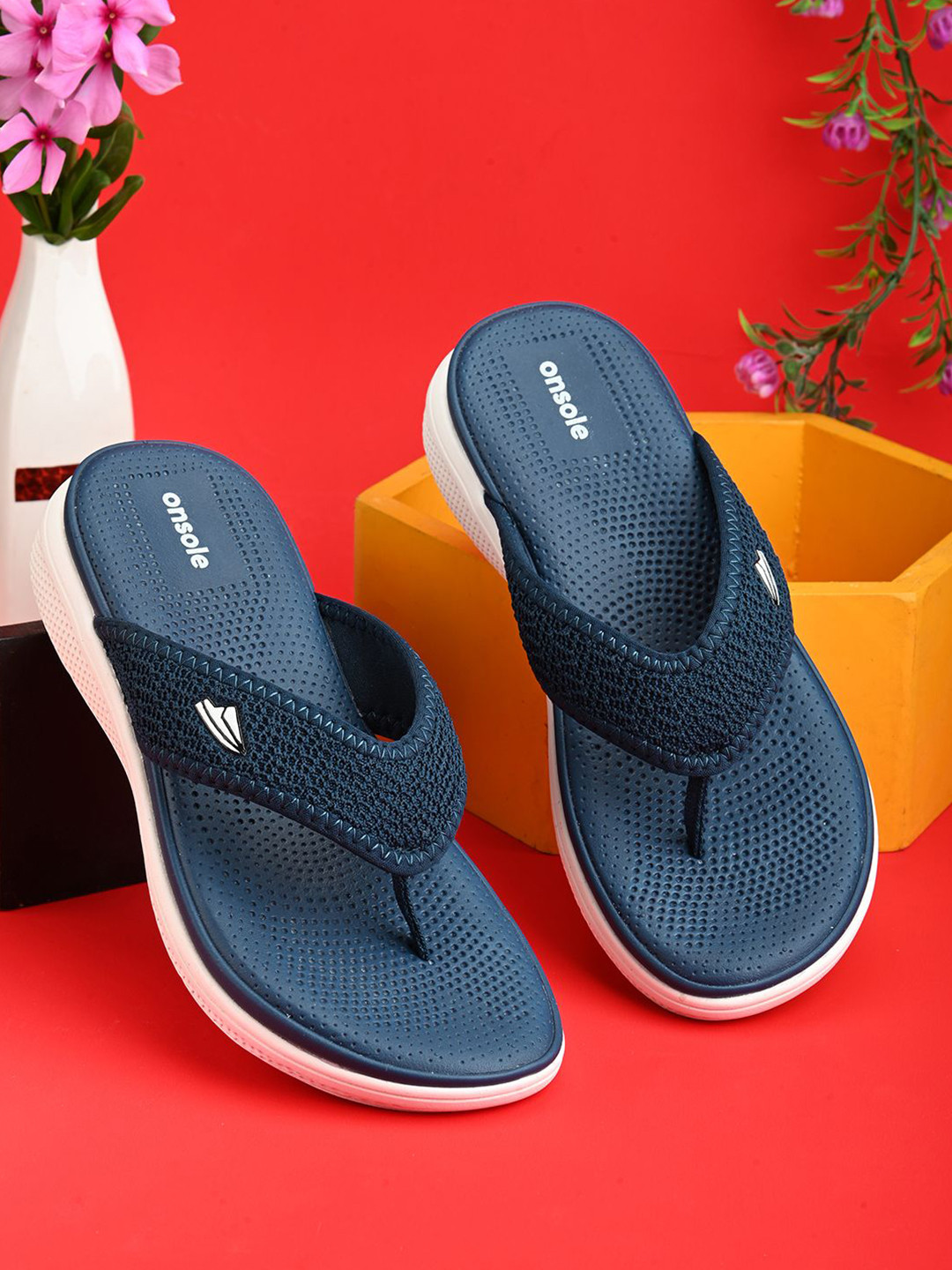 ONSOLE Women Thong Flip-Flops