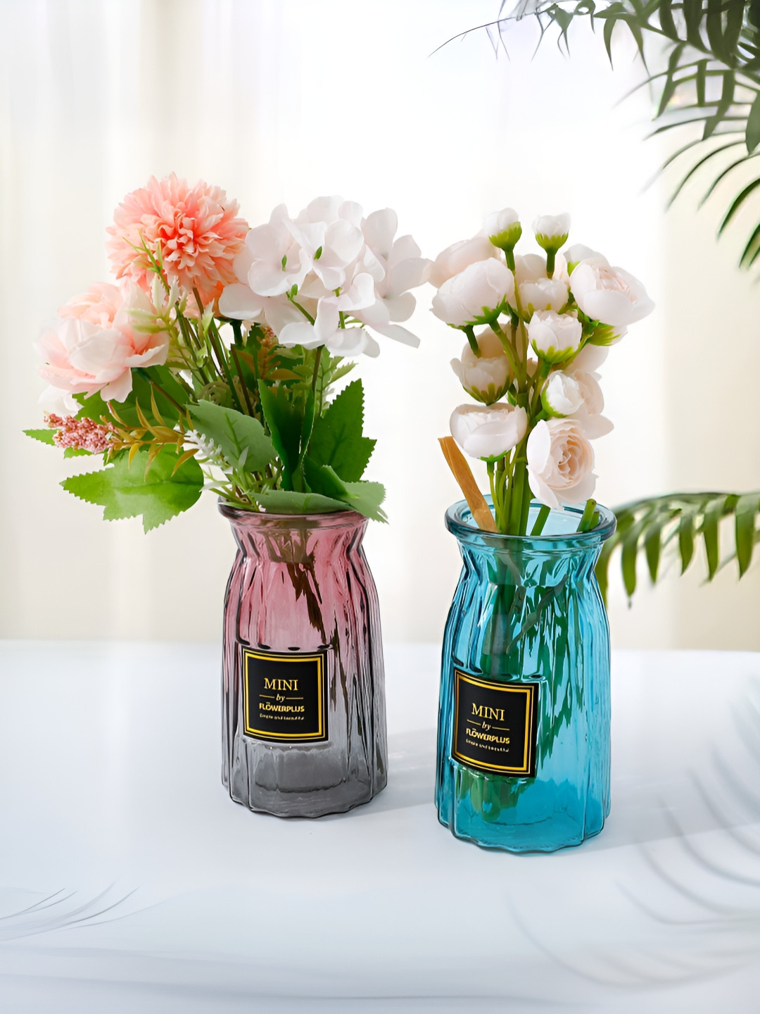 The Better Home Blue & Pink 2 Pieces Glass Flower Vases