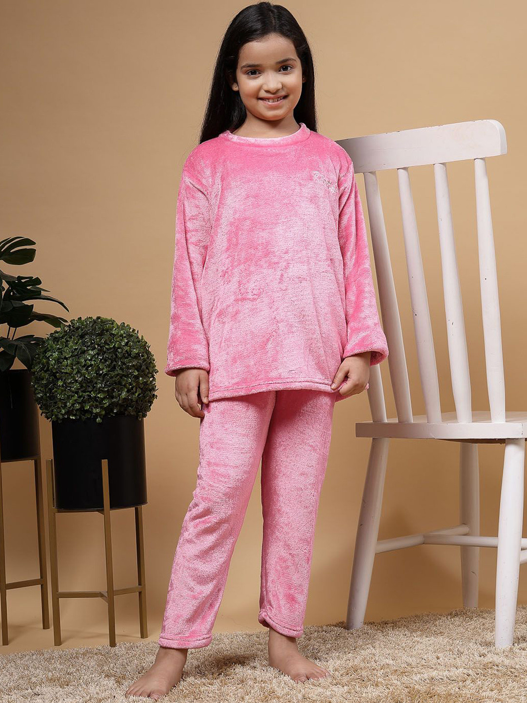 KLOTTHE Kids Light Pink Solid Wool Night Suit