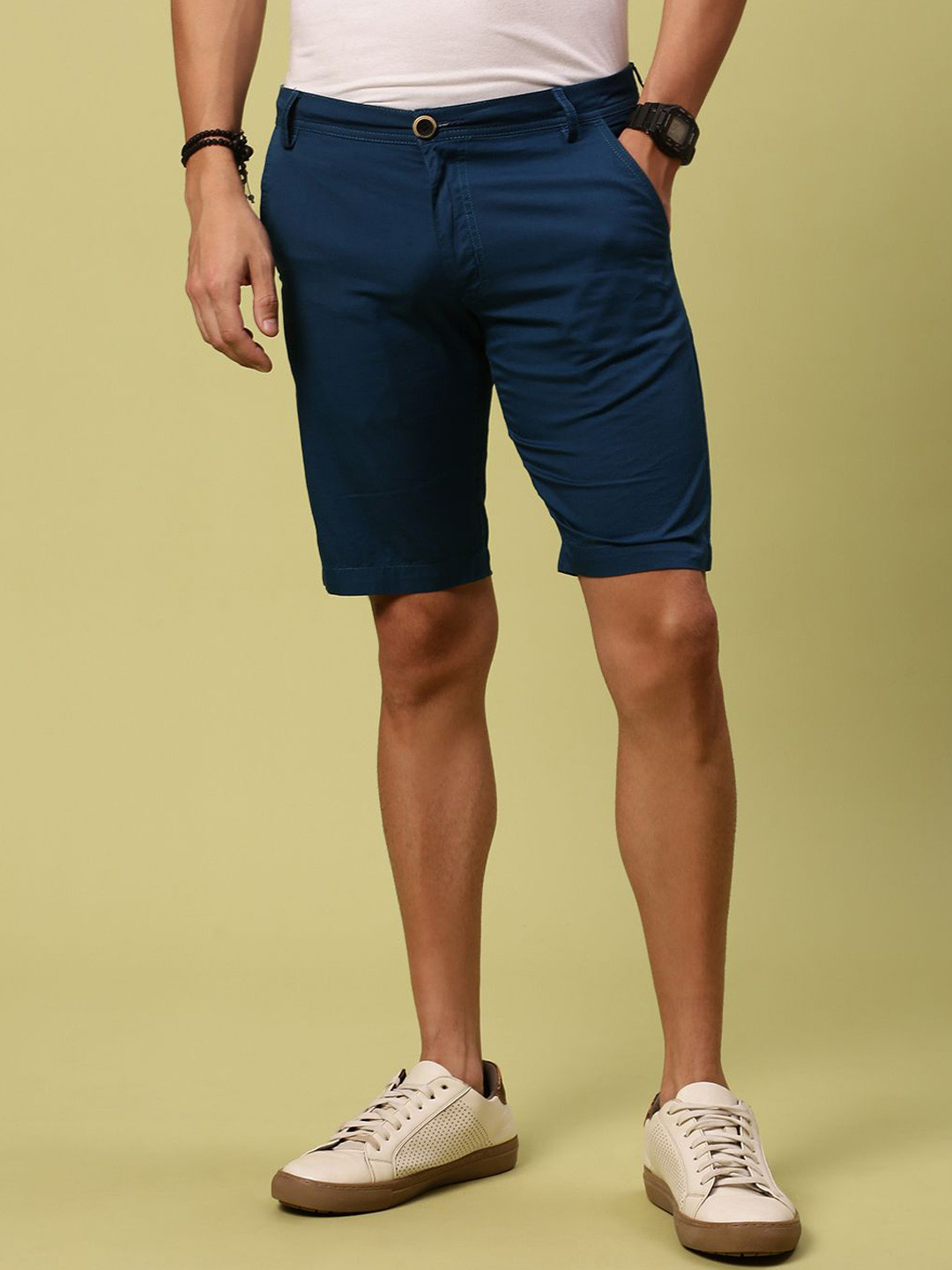 Urban Dog Men Solid Chino Shorts