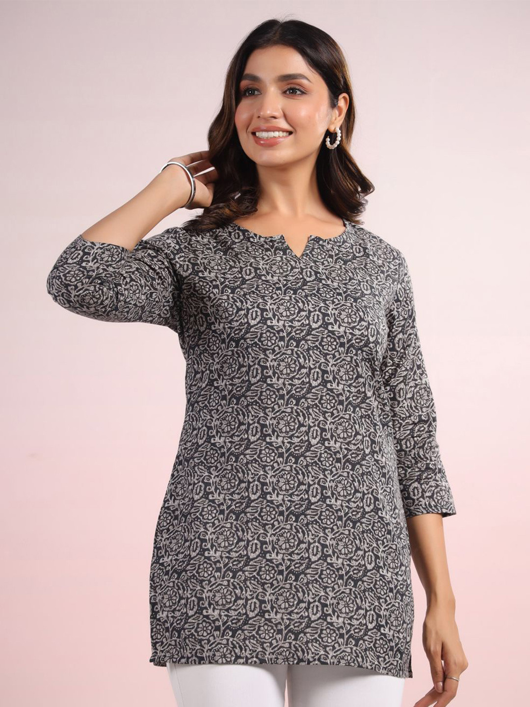 LYFJ Women Floral Printed Notched Round Neck Pure Cotton Kurti