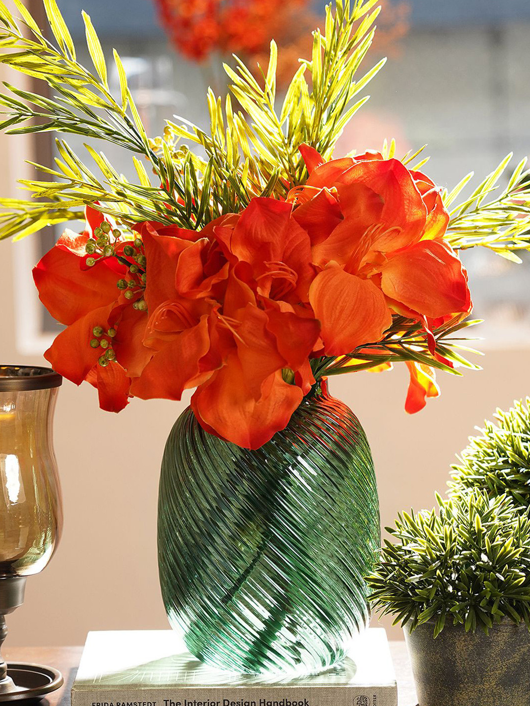 Pure Home and Living Green Glass Textured Flower Vases