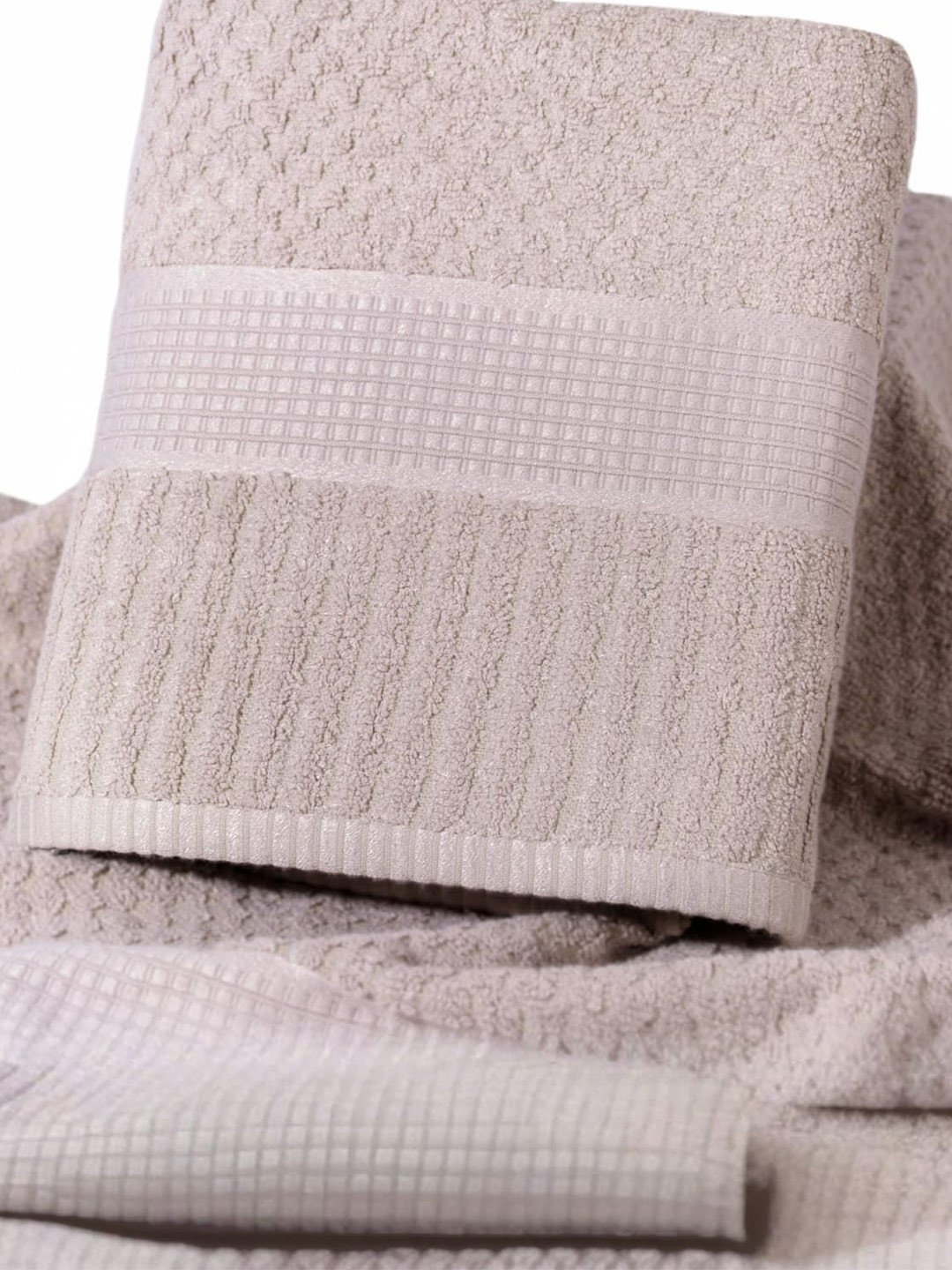 MUSH Hearth & Haven Grey Bamboo 450 GSM Bath Towel