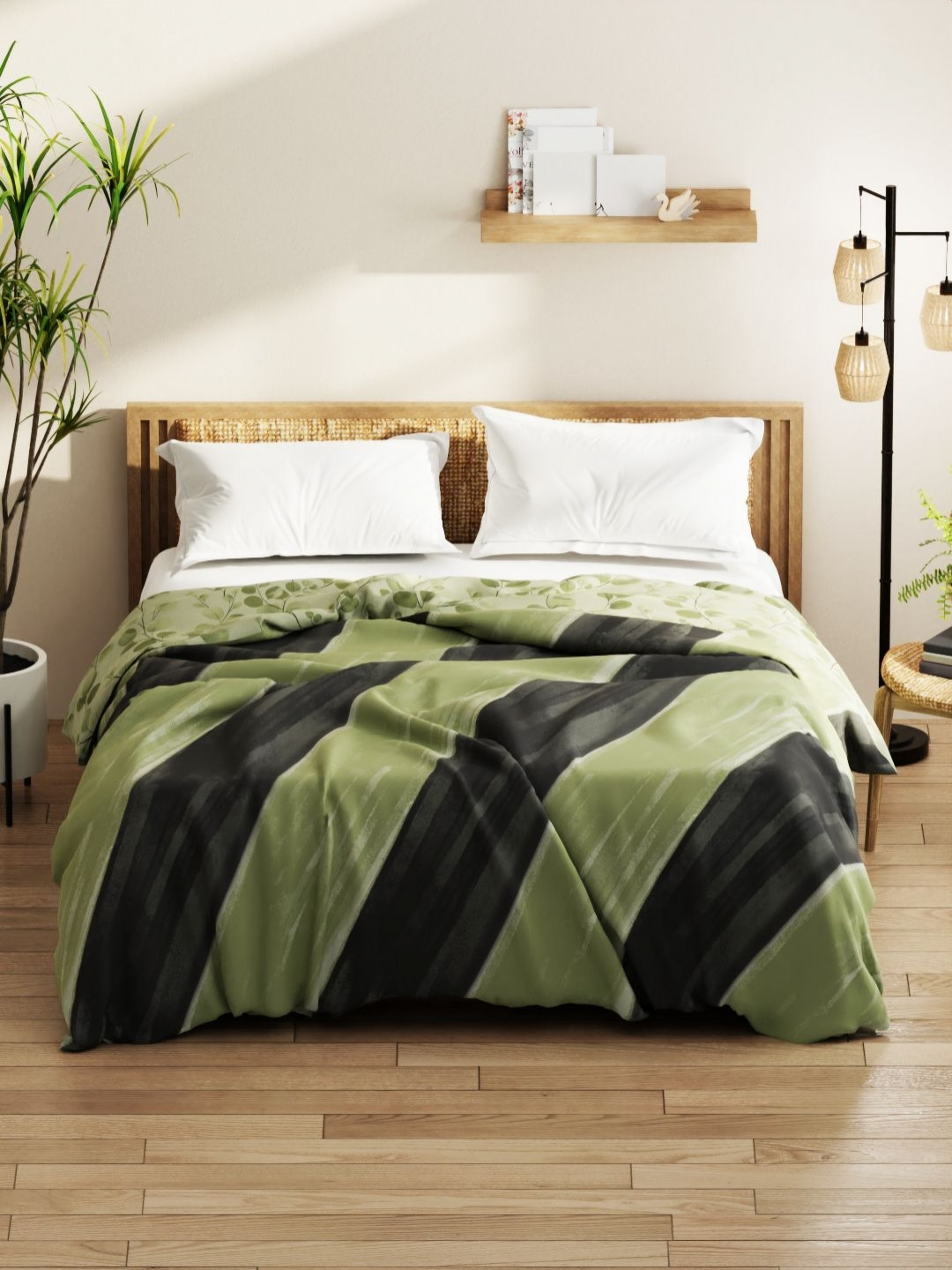 KOPA Green & Olive Green Geometric Printed Microfiber AC Room 150 GSM Double Bed Comforter