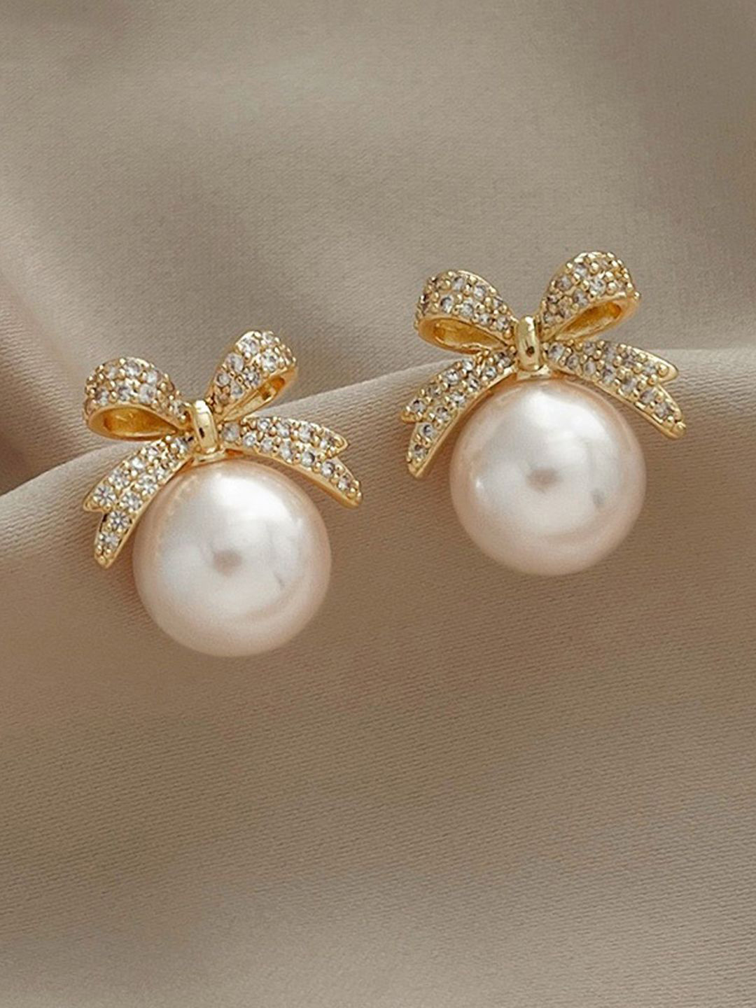 Krelin Gold-Plated Classic Pearl Bow  Studs