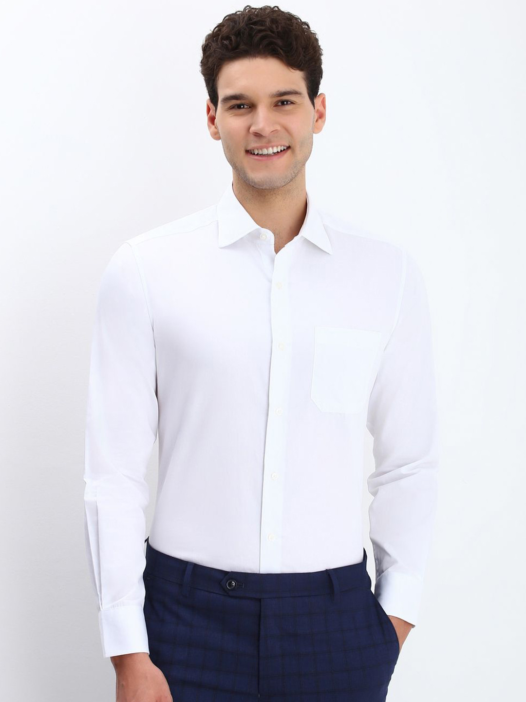 Allen Solly Sport Men Spread Collar Solid Pure Cotton Formal Shirt