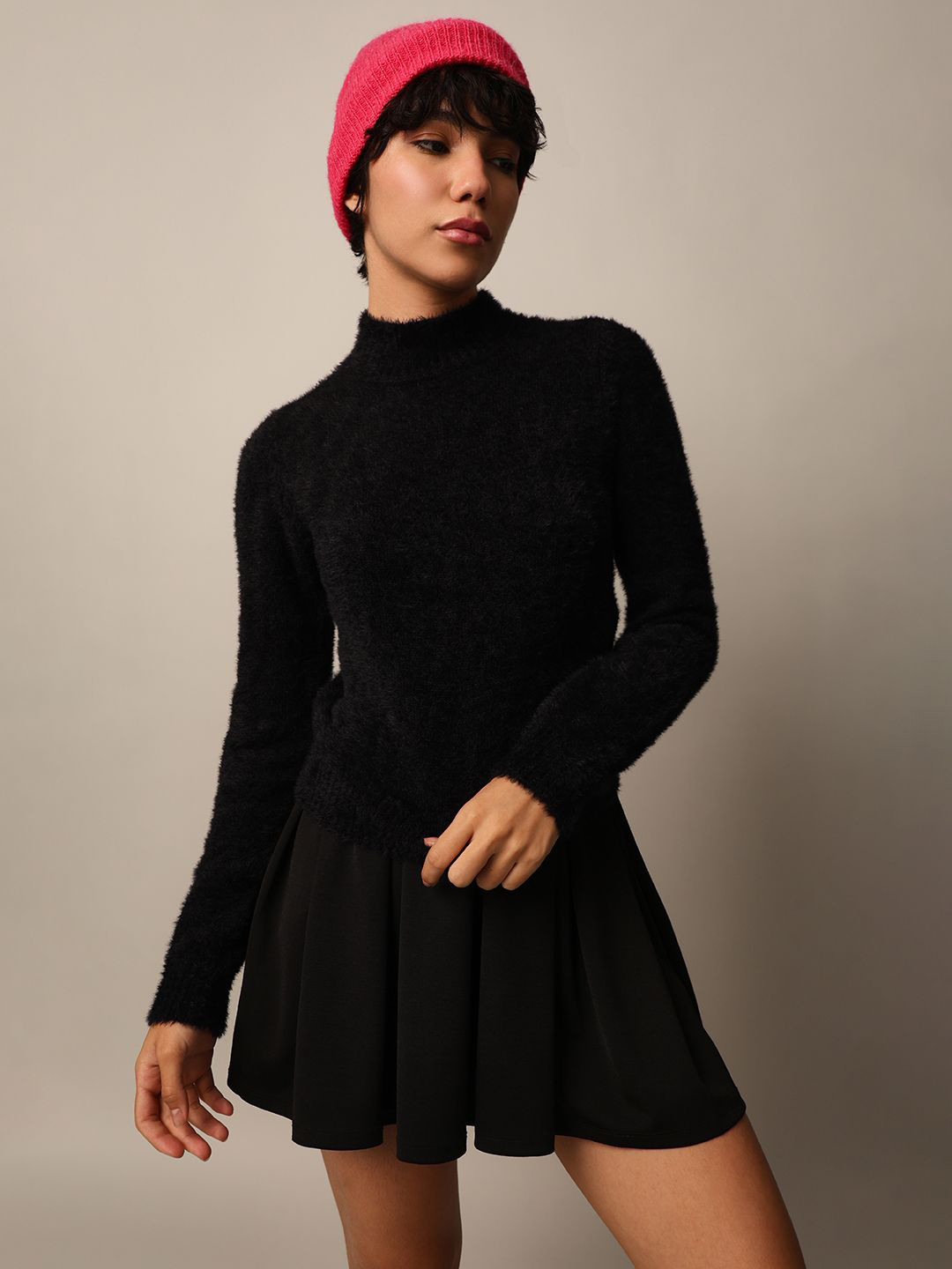 ONLY Women Solid Pullover Fringed Sweater