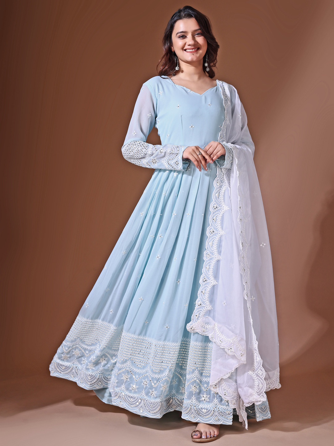 YOYO Fashion Floral Embroidered Sweetheart Neck Sequinned Georgette Kurta & Dupatta