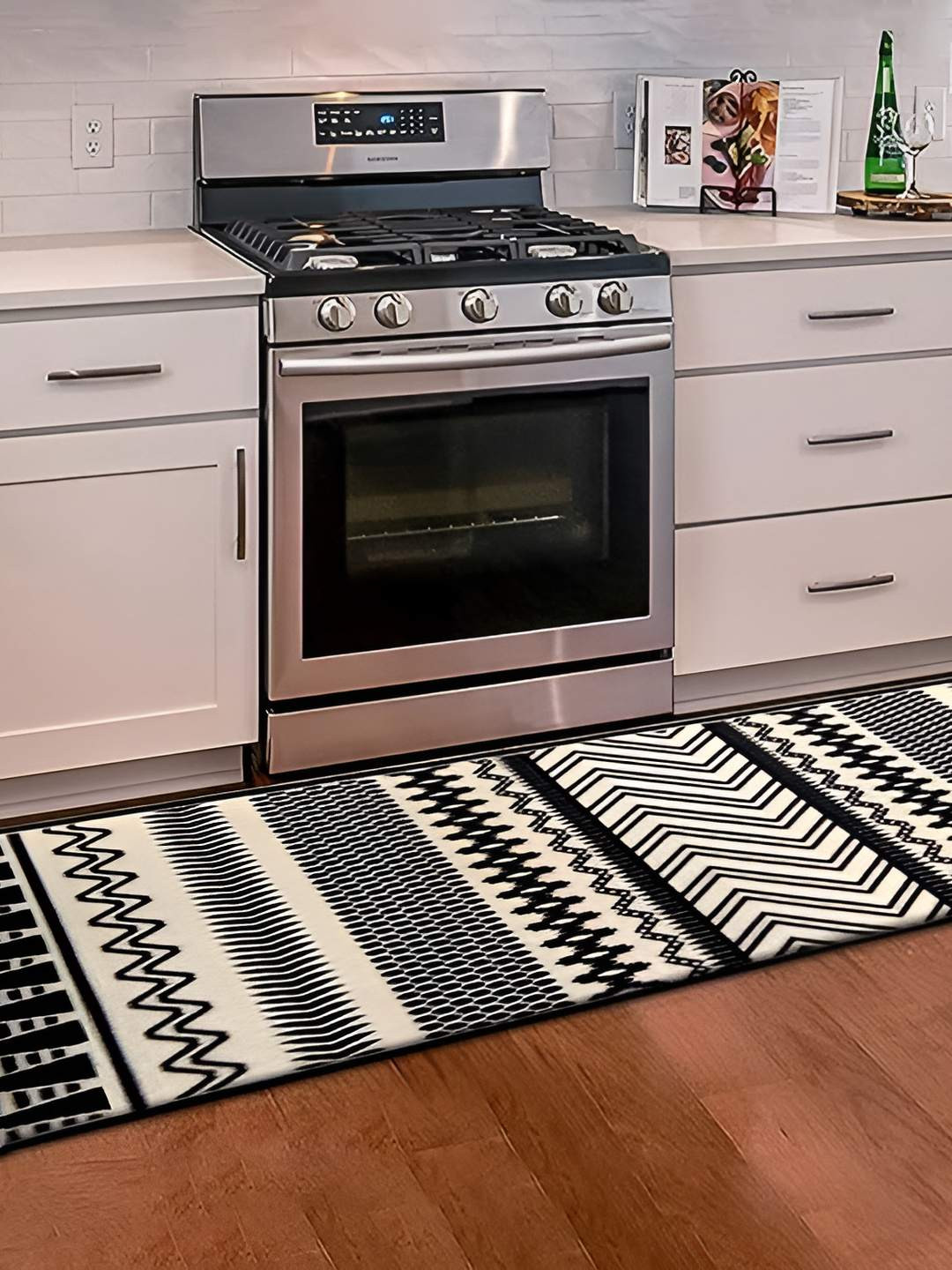 Sapana Carpet-Mats Black & White Geometric Textured AntiSkid Floor Runner