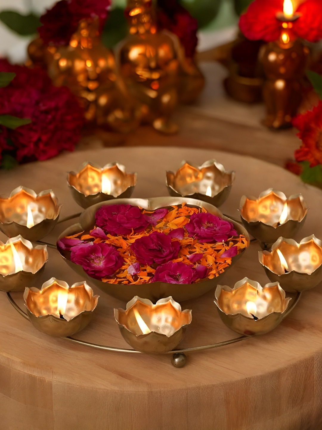 Extreme Karigari Gold-Toned Decorative Bowl With Candle Holders