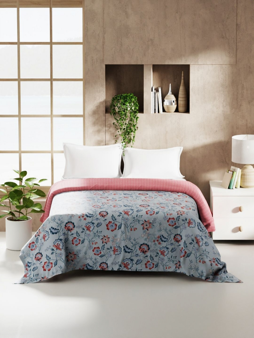 KOPA Monarca Purple & Pink Ethnic Motifs Printed AC Room 120 GSM Double Bed Comforter