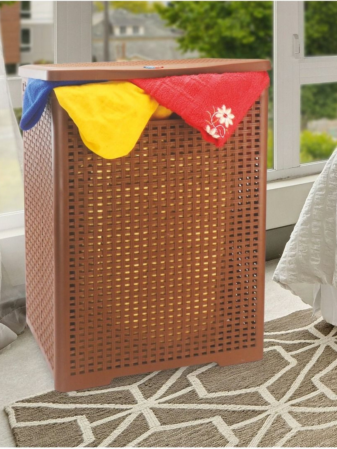 Nayasa Sweety Foldable Laundry Basket With Lid Brown