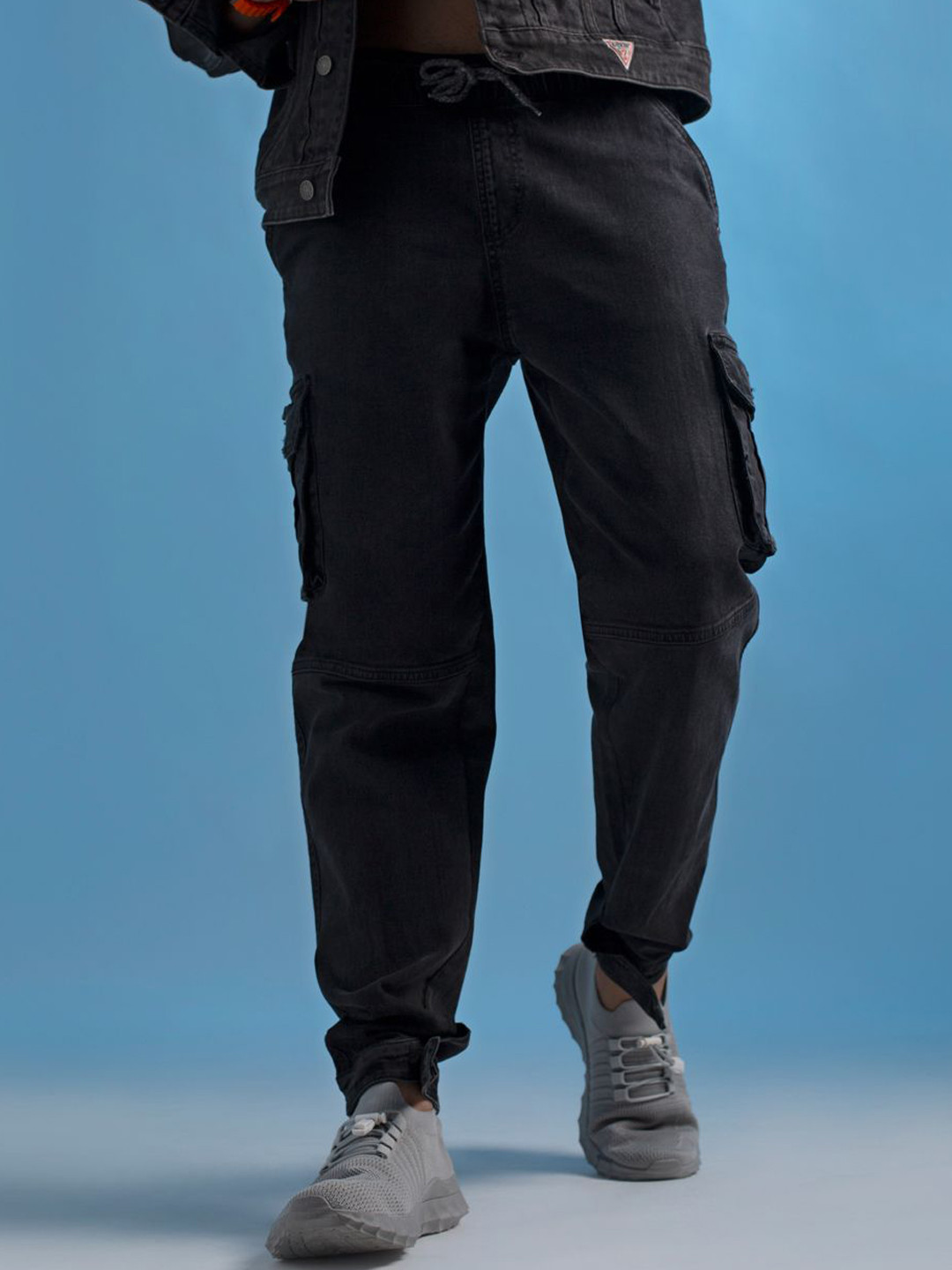 THIRD QUADRANT Men Loose Relaxed Fit Light Fade Stretchable Jeans