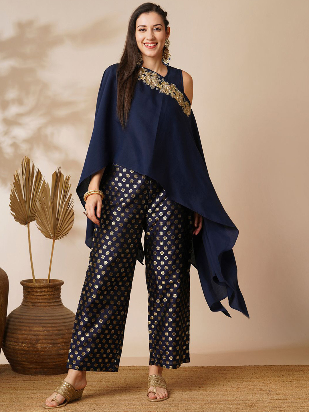 Globus Floral Embroidered Poncho Top With Inner Top & Floral Brocade Pants Co-Ord Set