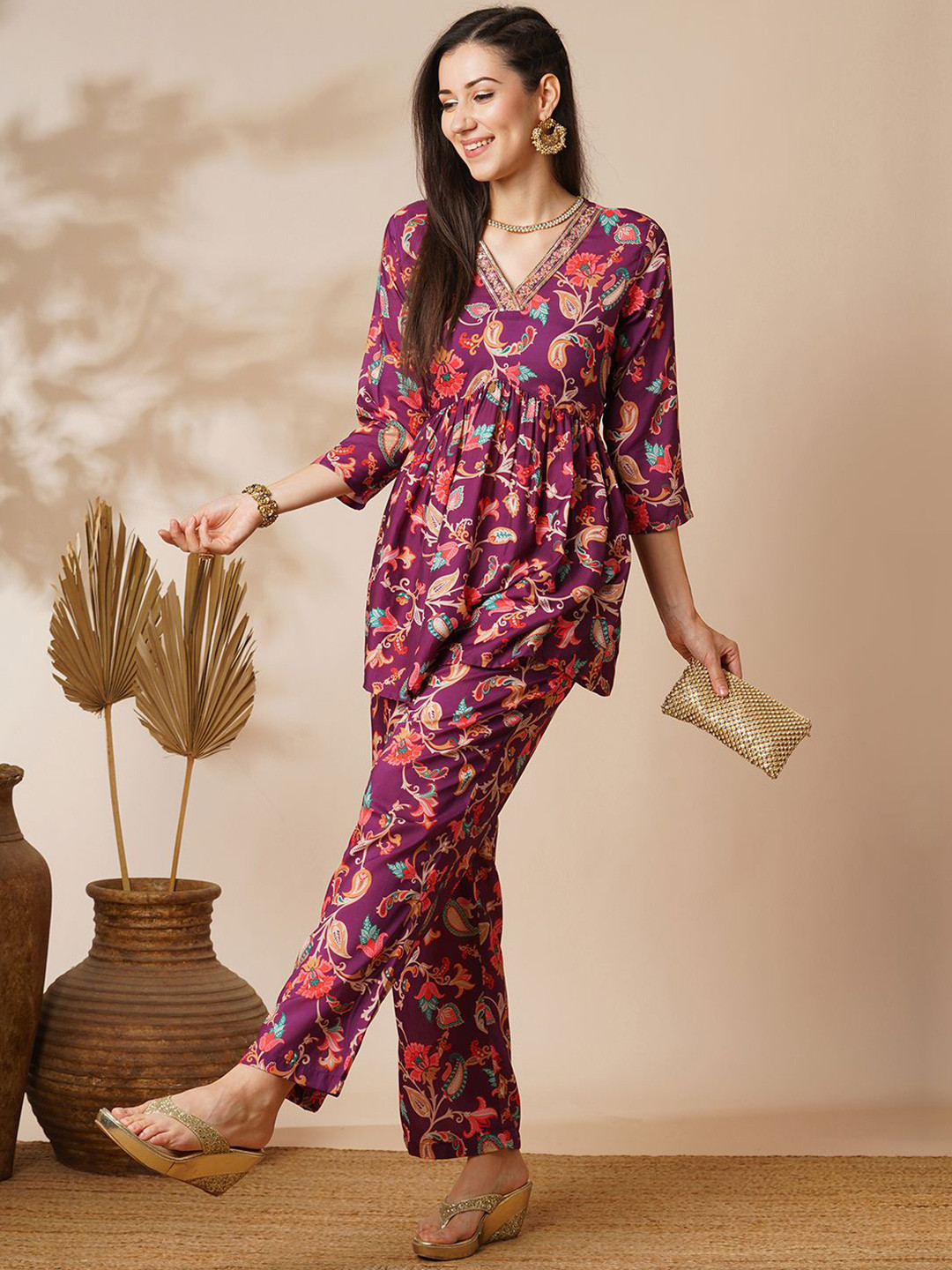 Globus Burgundy Embroidered Jaal Print Tassel Detailing A-Line Tunic & Pant
