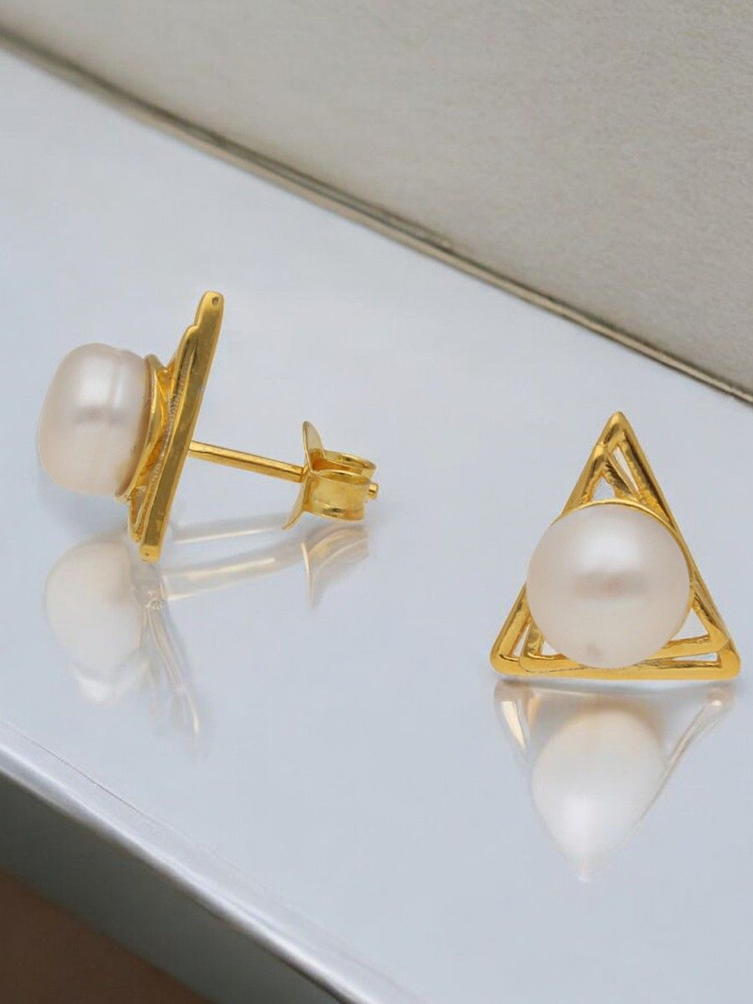 Sri Jagdamba Pearls Dealer Circular Yahvi Stud 925 Silver Studs