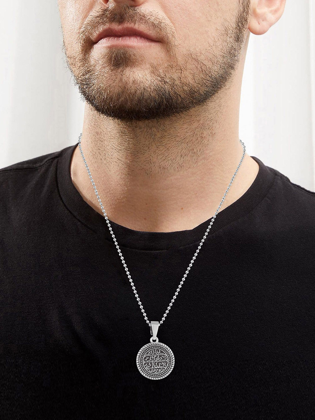MEMOIR Silver-Plated Circular Pendants with Chains