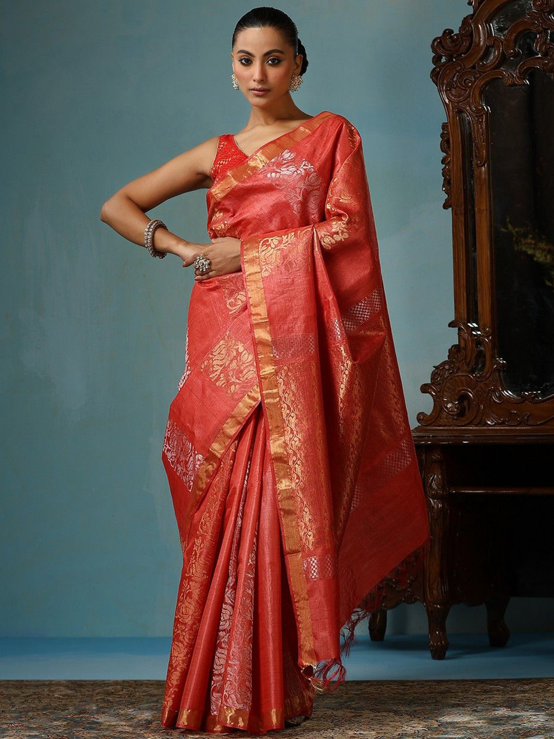 DUSALA INDIA Woven Design Zari Saree With Blouse Piece