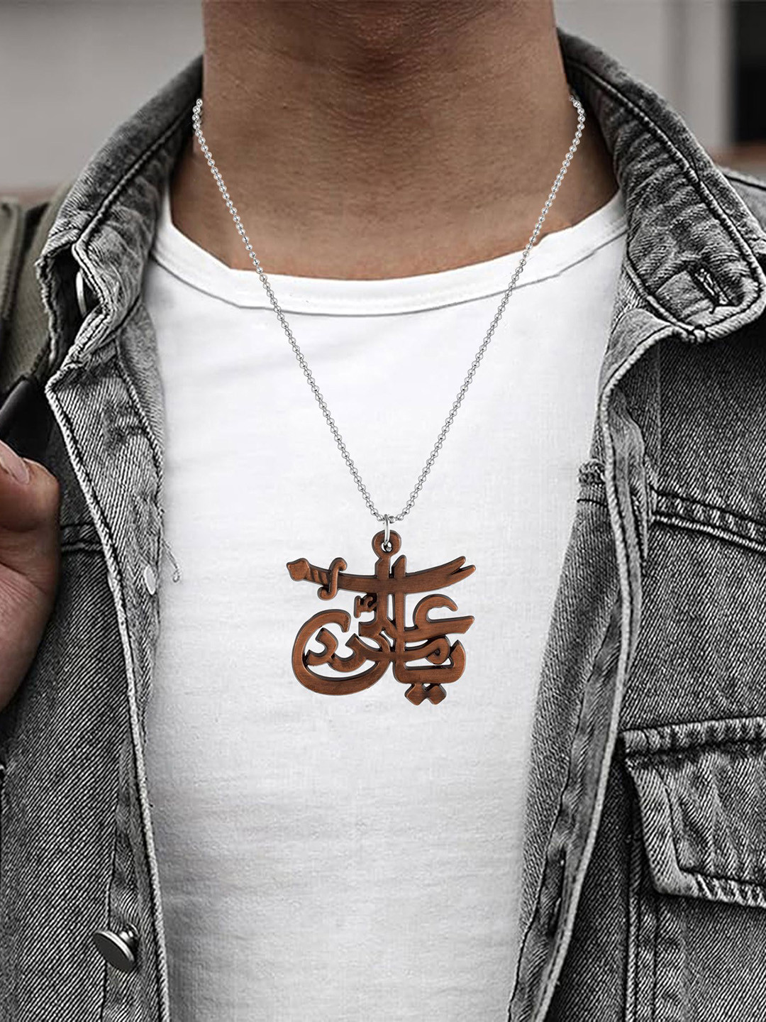 MEMOIR Copper-Plated Pendant With Chain