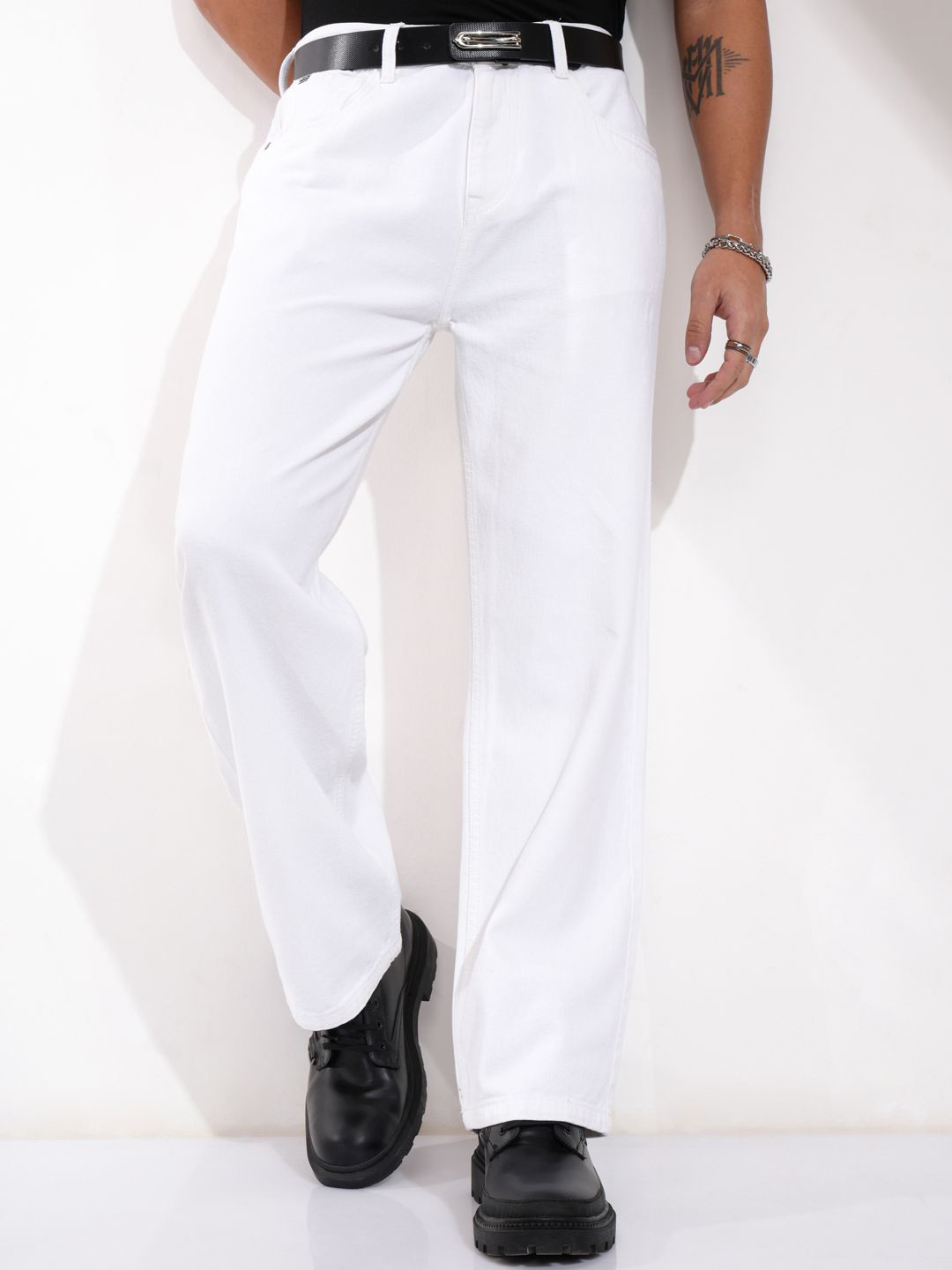 HIGHLANDER Men White Straight Fit Jeans