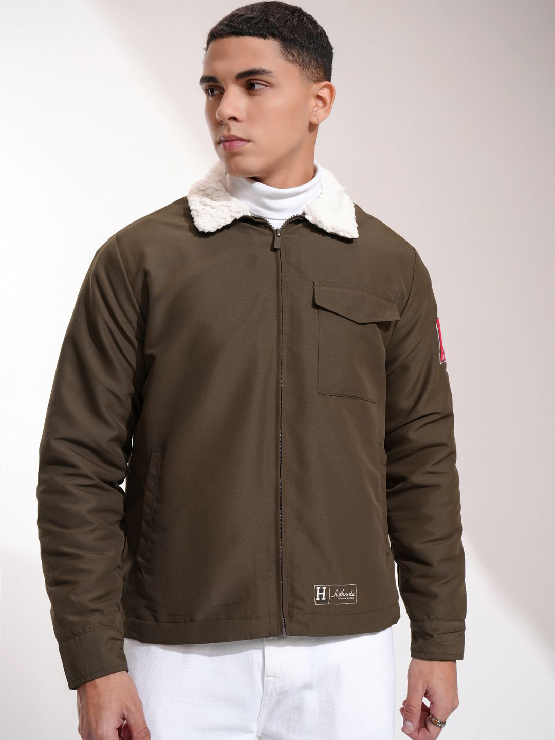 HIGHLANDER Men Spread Collar Solid Casual Bomber Jacket