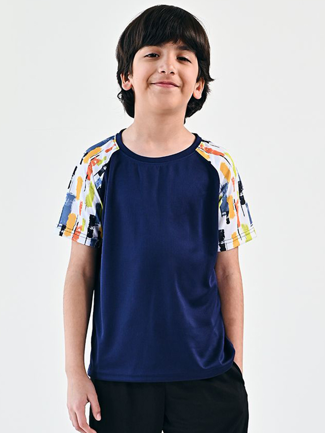 UMILDO Boys Solid Round Neck T-shirt
