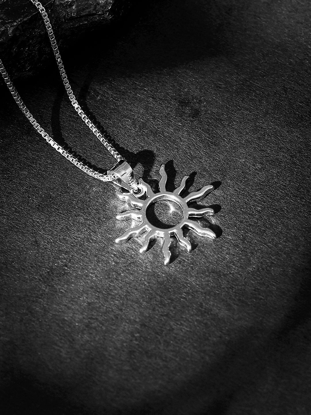 GIVA Men Rhodium Plated 925 Silver Pendant with Chain