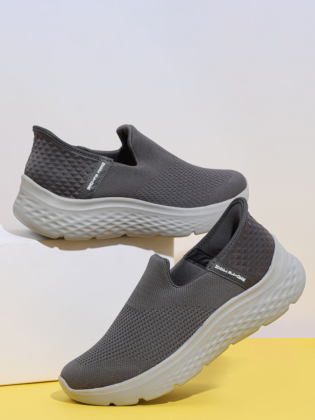 Aqualite Men Woven Design Slip-On Sneakers