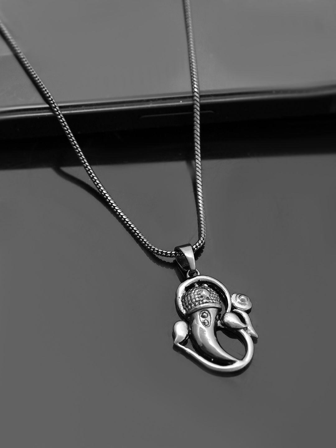 Voylla Men Rhodium Plated Enigmatic Ganesha Pendant With Chain