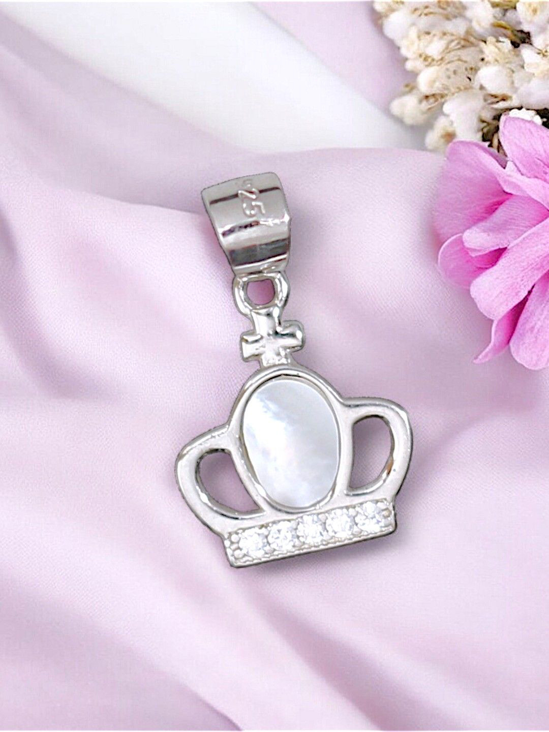 Taraash 925 Sterling Silver Rhodium-Plated Mother of Pearl & CZ Studded Crown Pendant
