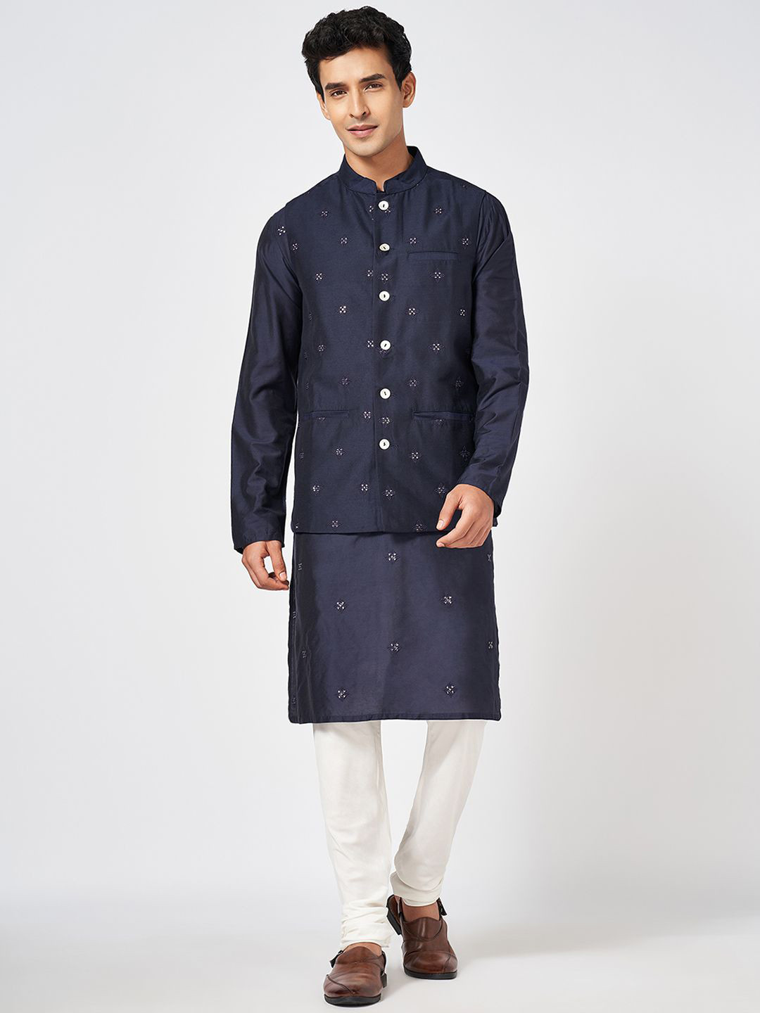 indus route by Pantaloons Embellished Nehru Jacket