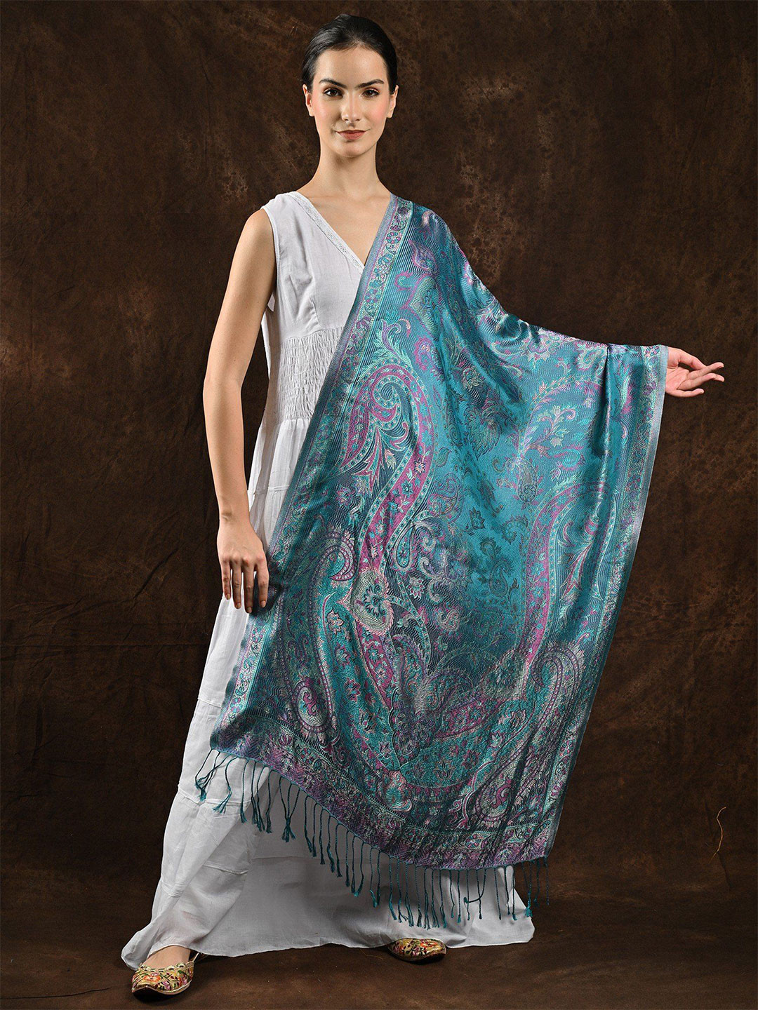 Exotic India Bachelor Buton Reversible Woven Paisleys and Flowers in Thread Jamawar Stole